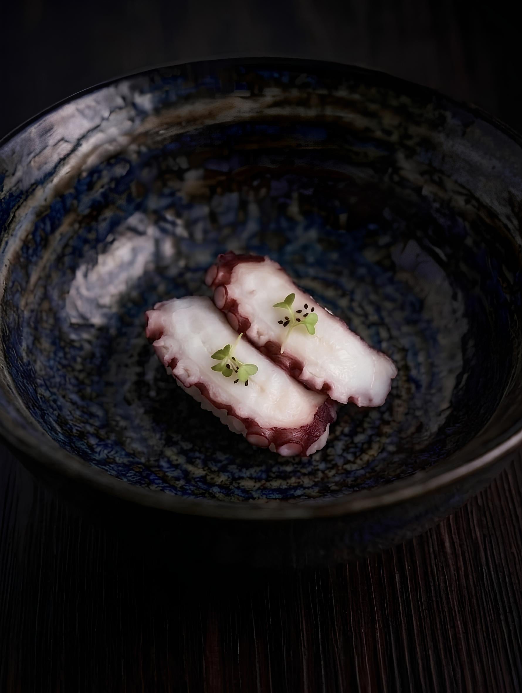 NIGIRI TAKO