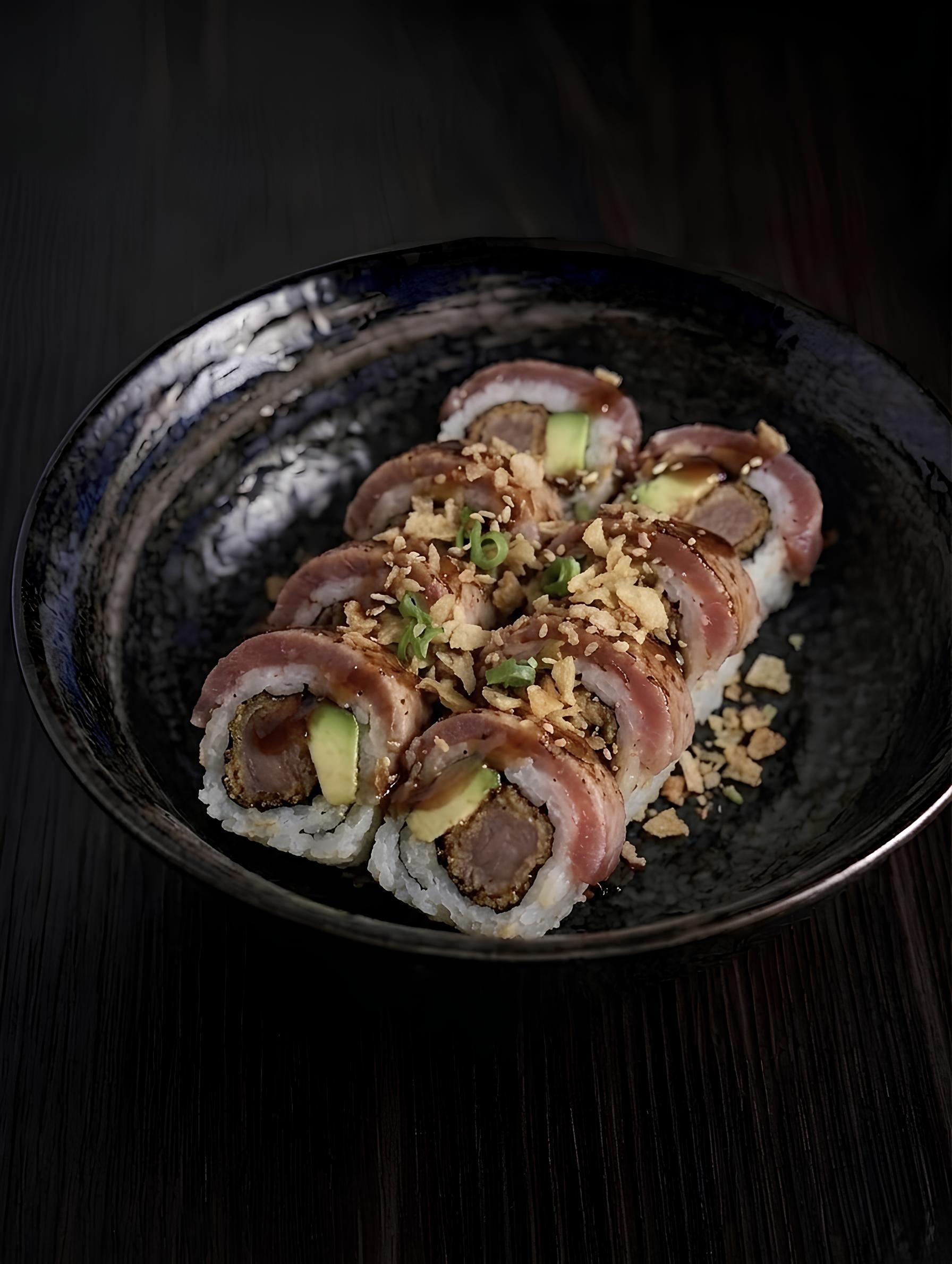 TUNA TATAKI ROLL
